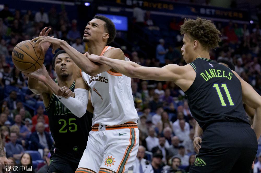 而这背后 而这背后